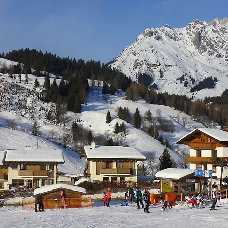 Hochkoenig Nyaraló Dienten am Hochkönig